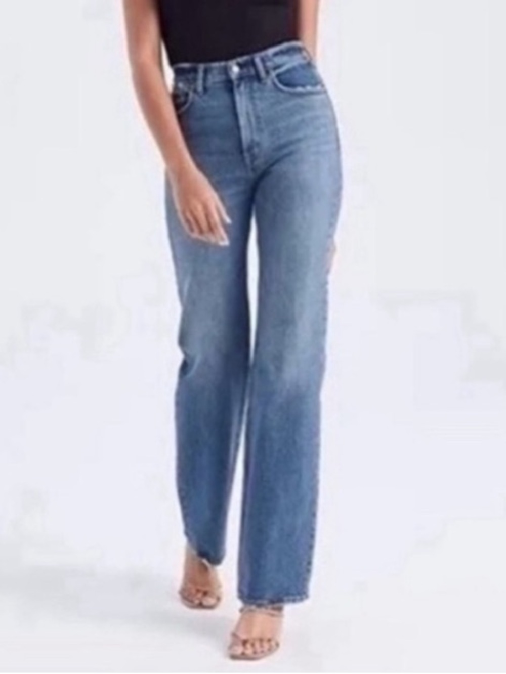 Abercrombie & Fitch The '90s Straight Mid-Rise Jeans Curve Love Medium Wash 26